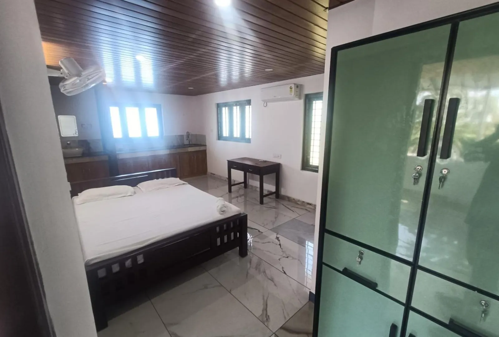 East West Beach Resorts Varkala Economy hotel